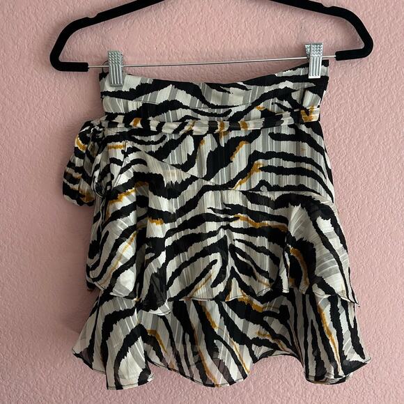 Bishop & Young Anthropologie Aster Ruffle Mini Skirt Zebra Gold Print Size Small - Picture 3 of 9